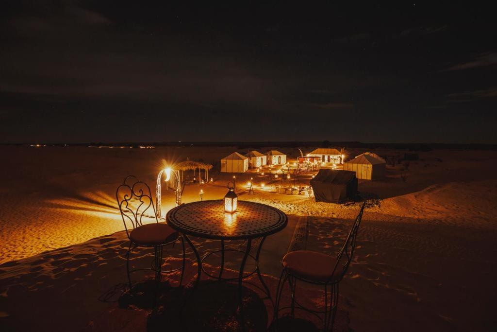 Merzouga Luxury Camp Экстерьер фото